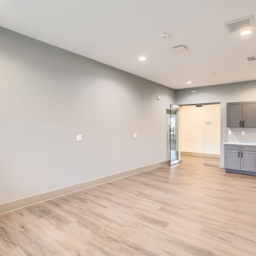 The Metropolitan Apartments Salon
